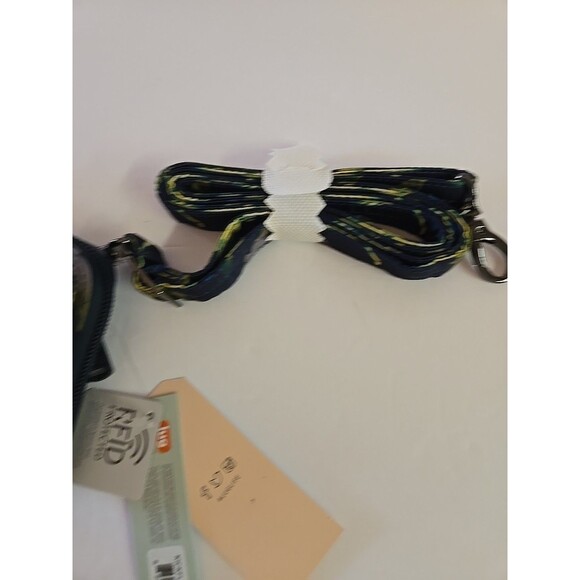 NWT Lug KICKFLIP 3 Convertible RFID Wallet Wristlet Crossbody DRAGONFLY - Picture 3 of 7